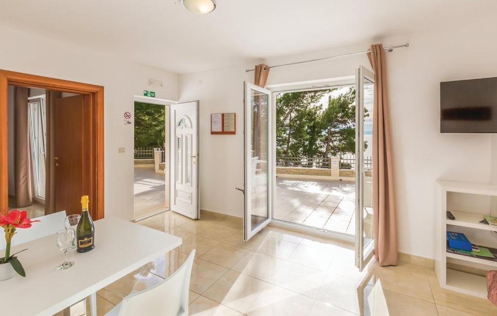Apartments - Villa Sabrina Brela Zewnętrze zdjęcie